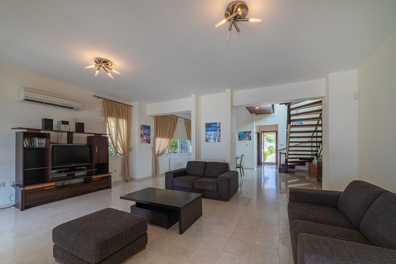 Villa Sunrise 11 Coral Bay Exterior photo